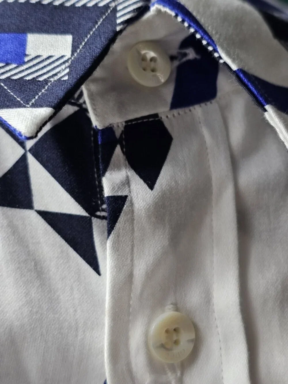 Gucci Mens Geometric Triangle Sphere Print Button Down Shirt Size 44 17.5*